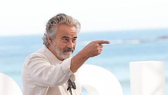 Eduard Fernández: «No habría hablado de mis adicciones si mi hija no me hubiera dado permiso»