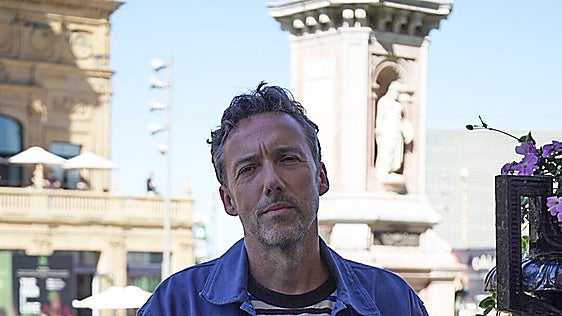 Koldo Almandoz: «Tenemos pequeños momentos de éxito, pero la vida está marcada por fracasos»