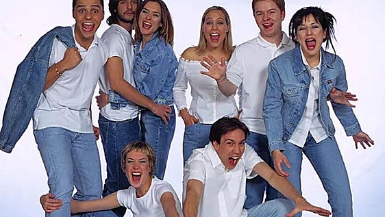 Vuelve la serie 'Compañeros' 25 años después