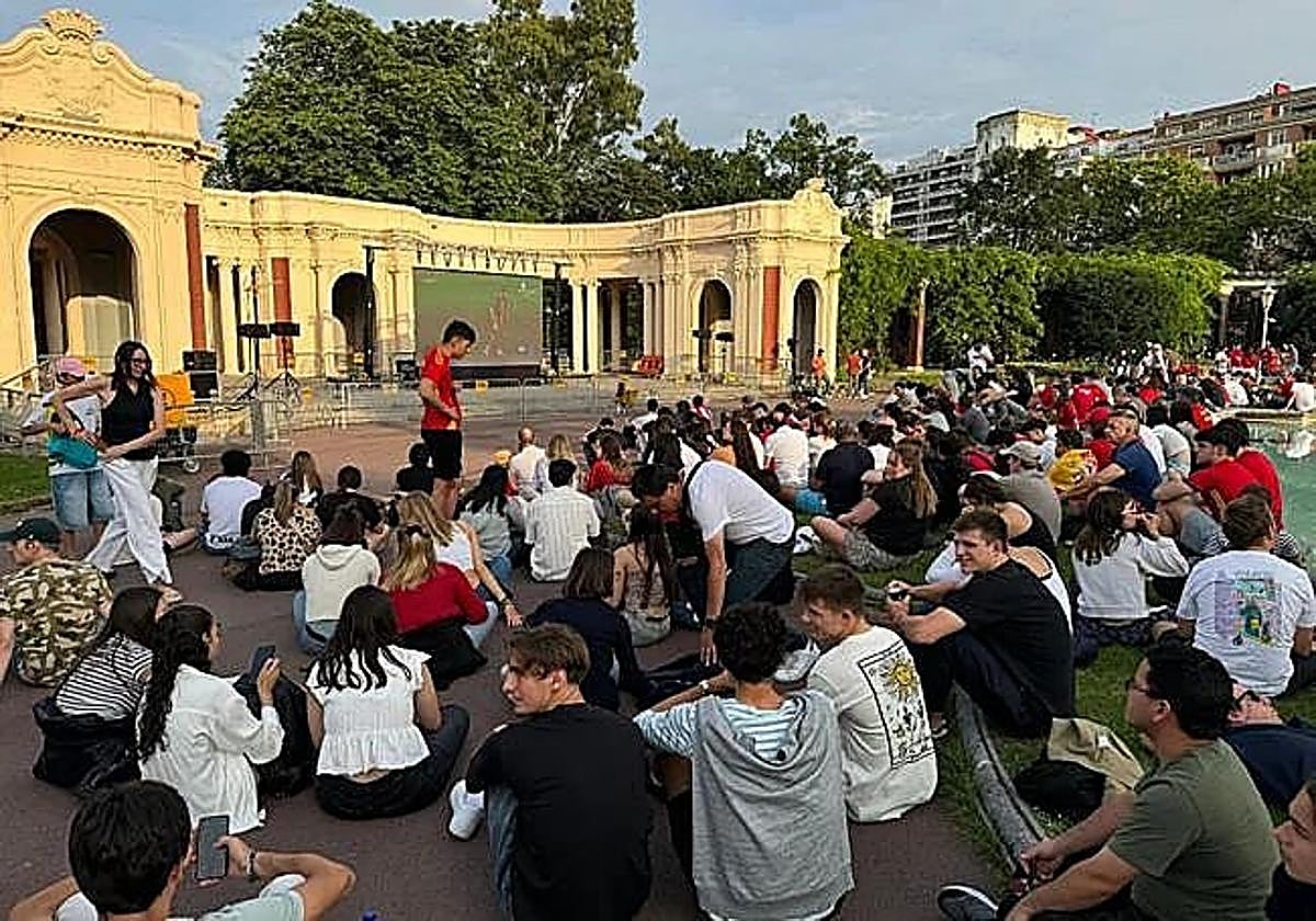 Pantalla gigante Parque de Doña Casilda (Final del Mundial)