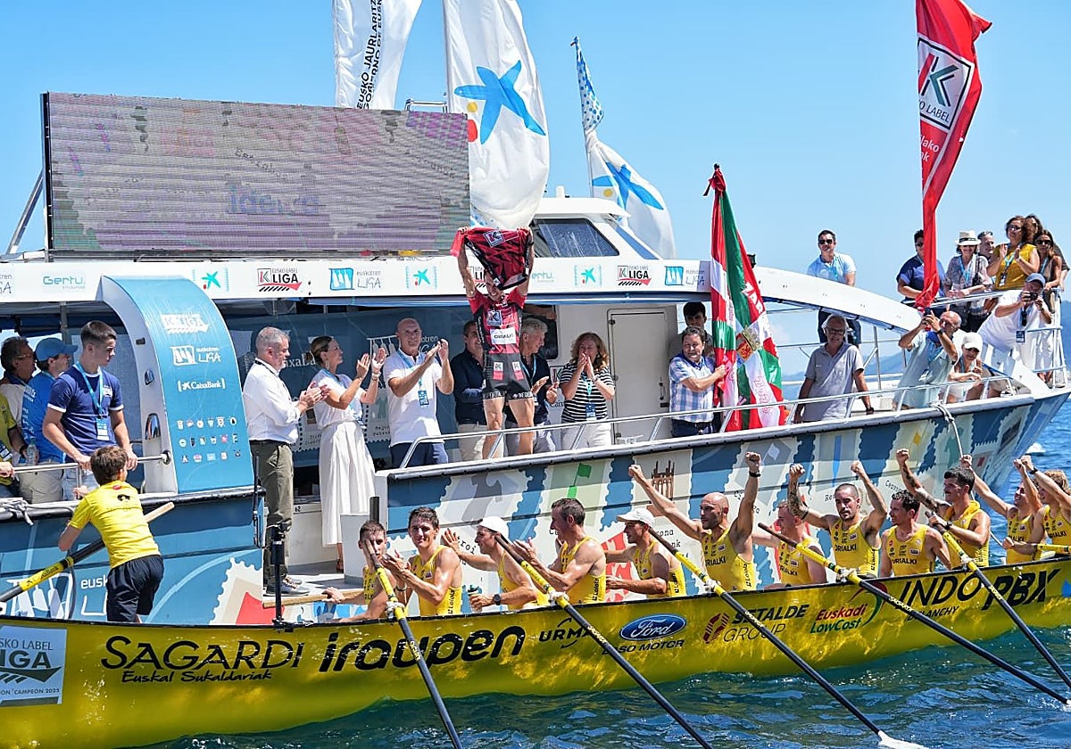 La tripulación de Orio navega a velocidad de crucero y no hay nadie consigue romper su racha triunfal.
