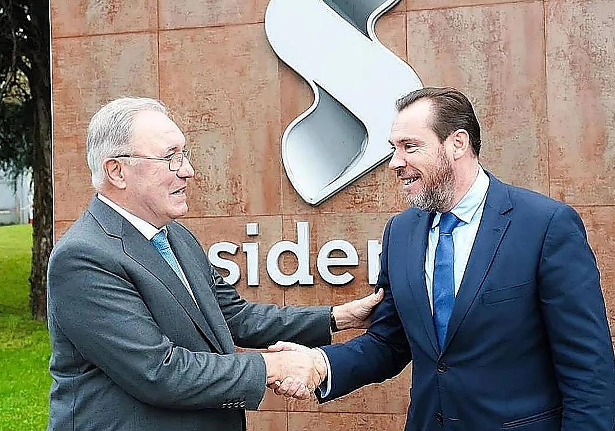 Jainaga y Puente en la visita del ministro a Sidenor en noviembre de 2024