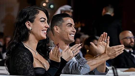 La primera foto de la boda de Georgina y Cristiano en su casa de Portugal