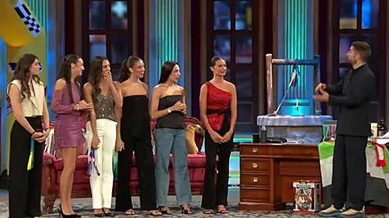 El 'zasca' de las campeonas del mundo de gimnasia rítmica a Broncano: «Tienes el síndrome del azulejo»