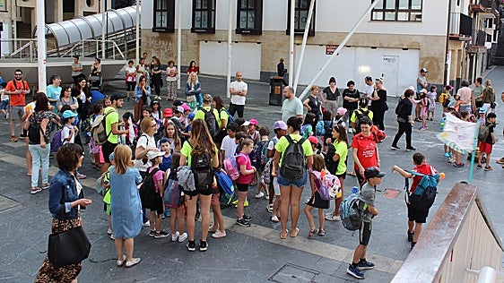 Más de 200 escolares disfrutan en euskera con 'Oporretan jolas'