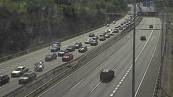 Retenciones en la A-8 a la altura de Ortuella en sentido Cantabria