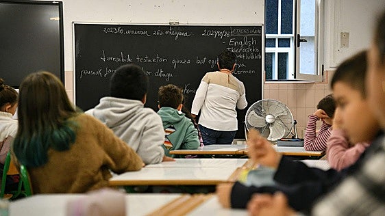 Euskal hezkuntza «itzalean»