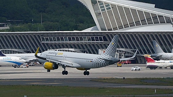 Vueling anuncia un segundo vuelo diario a Londres-Heathrow y cuatro nuevas rutas a Italia este invierno