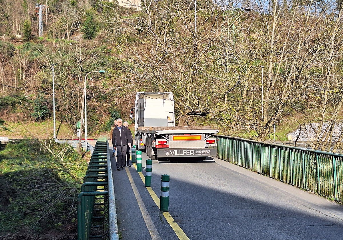 Galdakao se propone acabar con la inseguridad en el puente de Bekea
