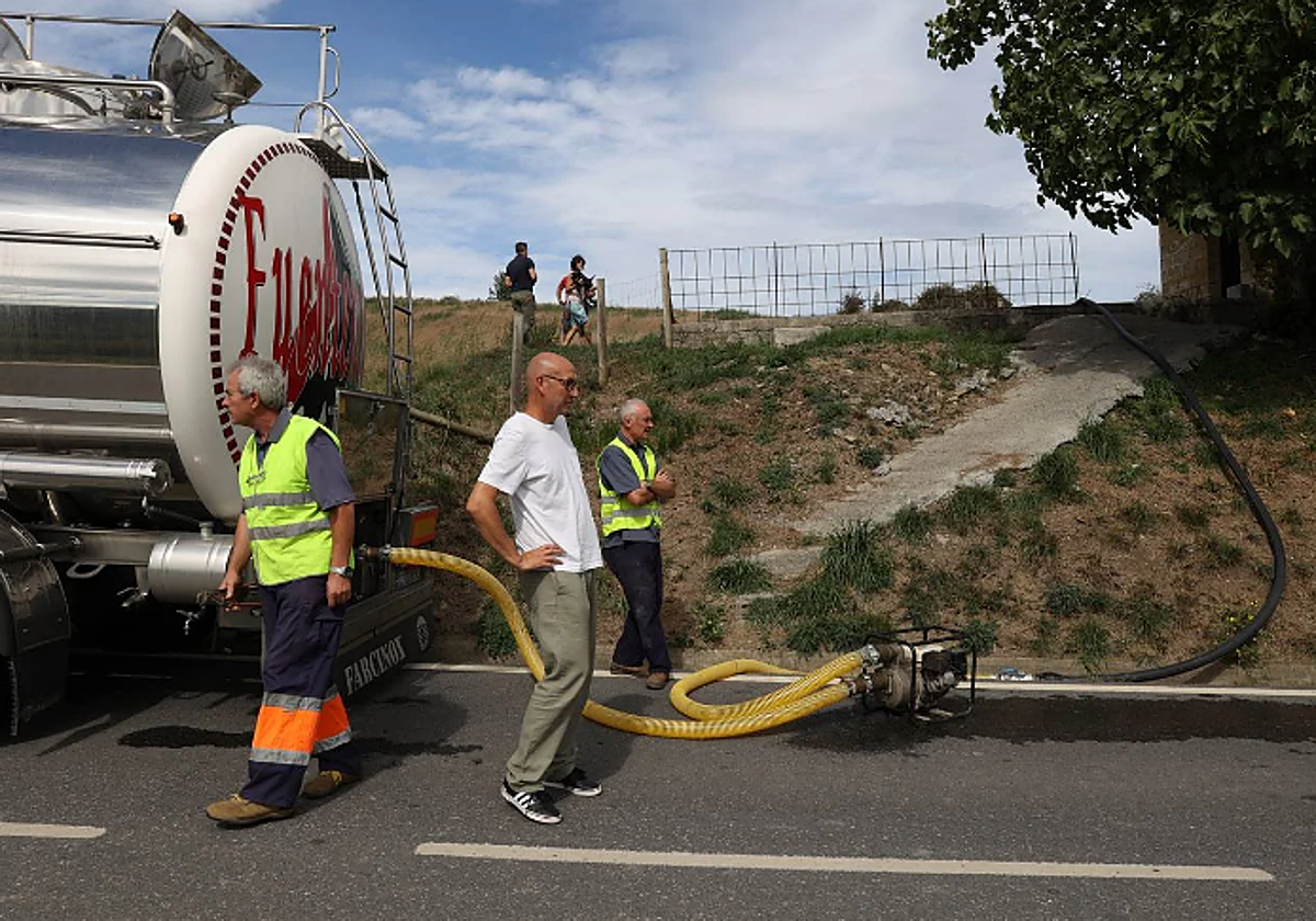 El déficit de cloro en un camión cisterna que surte a Carranza obliga a hervir el agua antes de beberla en dos barrios rurales