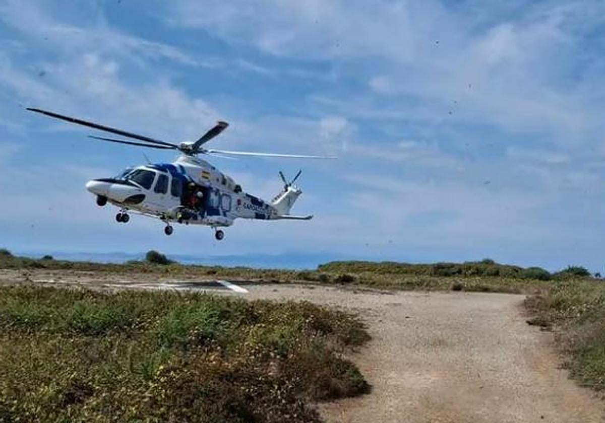 Evacuado en helicóptero un niño bilbaíno de 8 años en la isla de Ons
