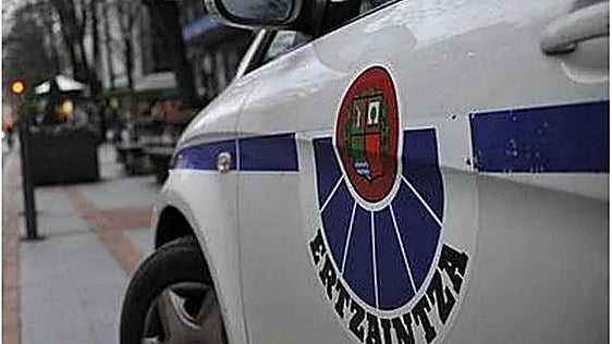 Dos robos con violencia frustrados en Bilbao al conseguir los testigos retener a los ladrones