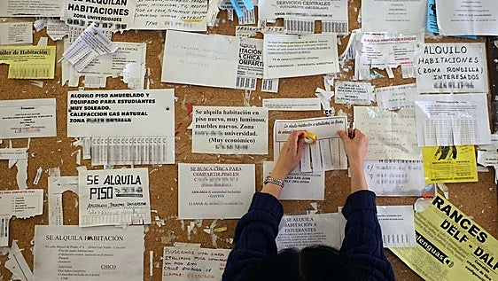 Nueve de cada diez pisos que se alquilan en Bilbao tienen contratos de menos de un año