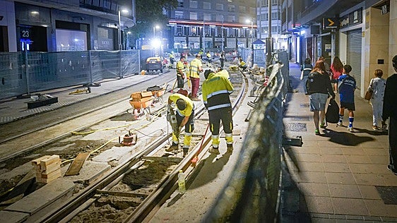 El tranvía de Vitoria restablece su servicio habitual este lunes