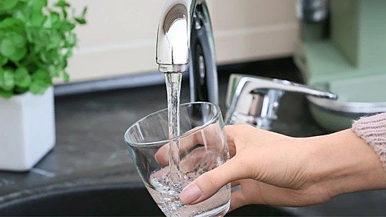 Reducen la presión del agua a 7.400 hogares de la cuenca del Artibai