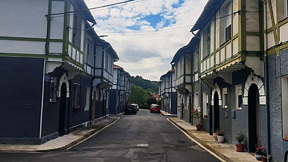 La vida de los vecinos de las casas baratas de Erandio: «Teníamos todo nuestro mundo en el barrio»