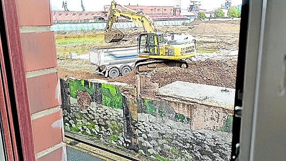 El polvo de la descontaminación de suelo industrial alarma a vecinos de Erandio