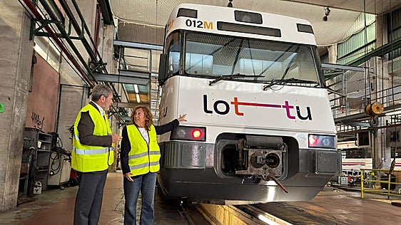 La primera unidad de Lottu, el nuevo Cercanías vasco, circula desde hoy entre Bilbao y Orduña