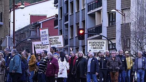 La plataforma de la variante llevará al Pleno varias preguntas sobre el estado del proyecto