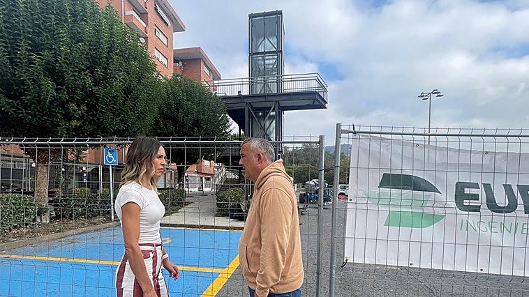 Abanto renovará un ascensor de Gallarta e instalará una cubierta para evitar filtraciones