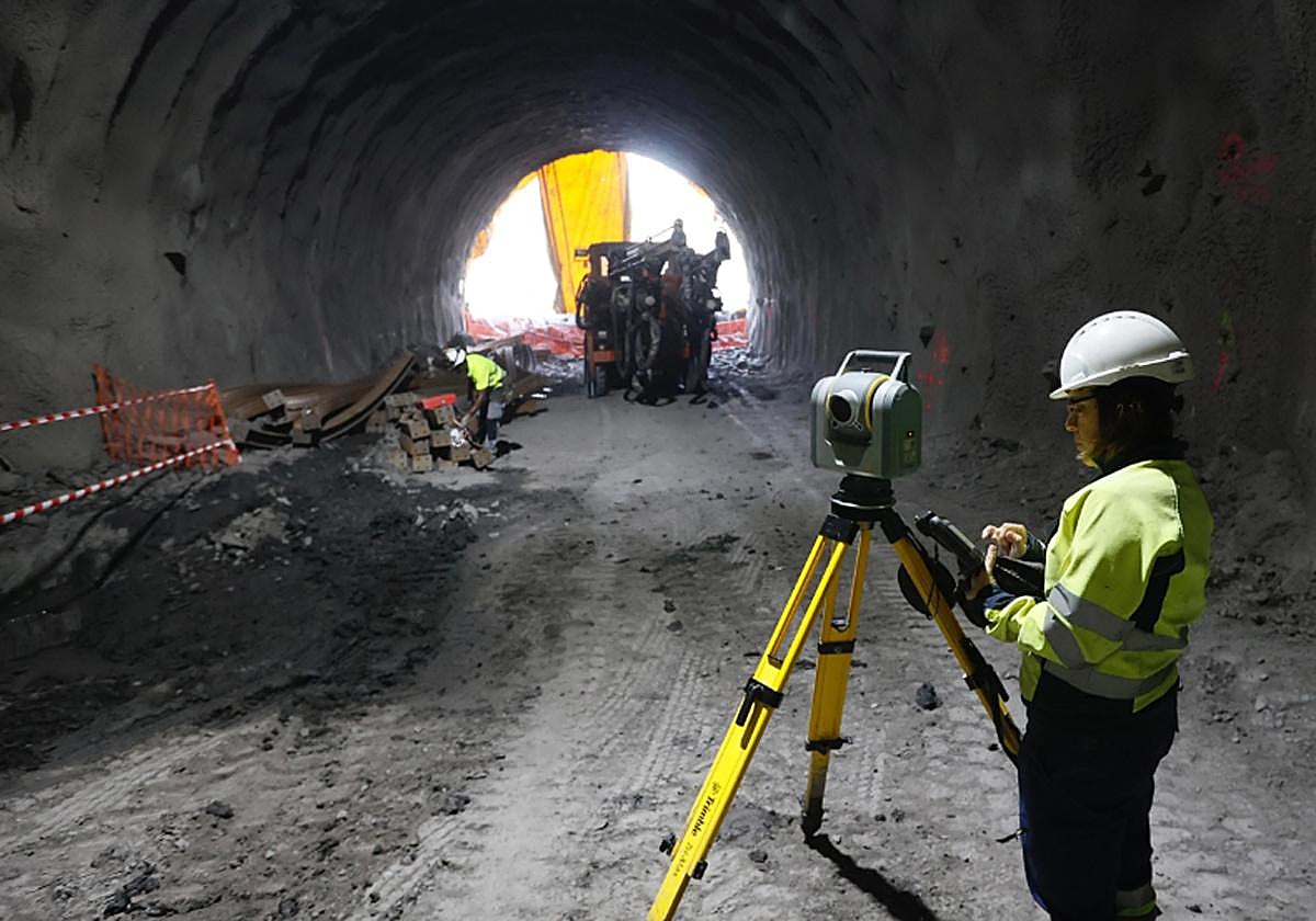 El metro ya se excava por debajo de Galdakao