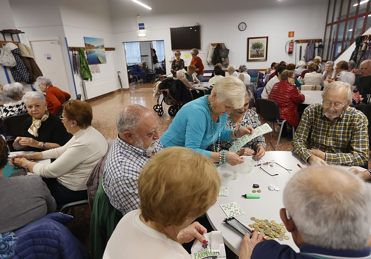 Vuelve el bingo con dinero al hogar del jubilado Bonaparte de Santutxu