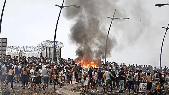 Fuego en Ceuta