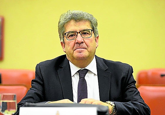 Víctimas denuncian criterios opuestos de los jueces sobre la semilibertad de presos de ETA