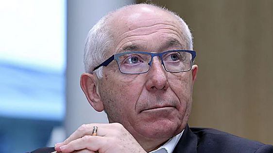 Francia anula los reconocimientos al euskera de Baiona y Sara