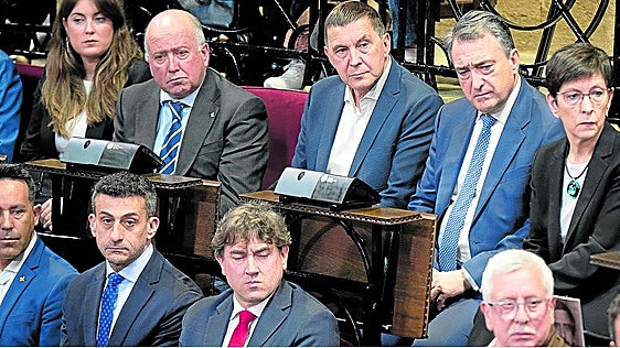 El ciclo electoral augura un tira y afloja entre PNV, Bildu y PSE por pactar el nuevo estatus