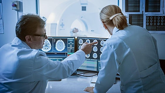Un estudio pionero desvela qué ocurre en el cerebro durante la menopausia