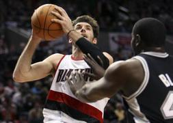 Rudy Fernández luce en la remontada de los Blazers ante los Spurs
