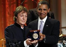 Paul McCartney, homenajeado en la Casa Blanca