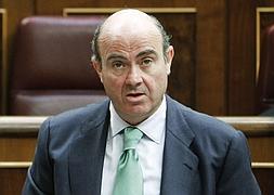 El ministro de Economía y Competitividad, Luis de Guindos. / Fernando Alvarado (Efe)