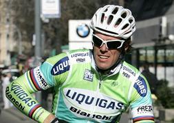 Cipollini, a la salida de la Milan-San Remo de 2005. / Filippo Monteforte (Afp)