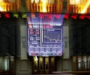 Interior de la Bolsa de Madrid. / Efe