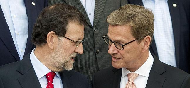 Mariano Rajoy junto al ministro de Relaciones Exteriores alemán. / Foto: Efe | Vídeo: Atlas