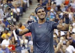 Rafa Nadal celebra su  victoria ante Philipp Kohlschreiber. / Adam Hunger (Reuters)
