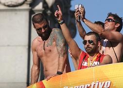 Desfile del orgullo gay en Madrid. / Efe