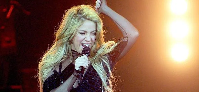 Shakira, durante una actuación. / Efe