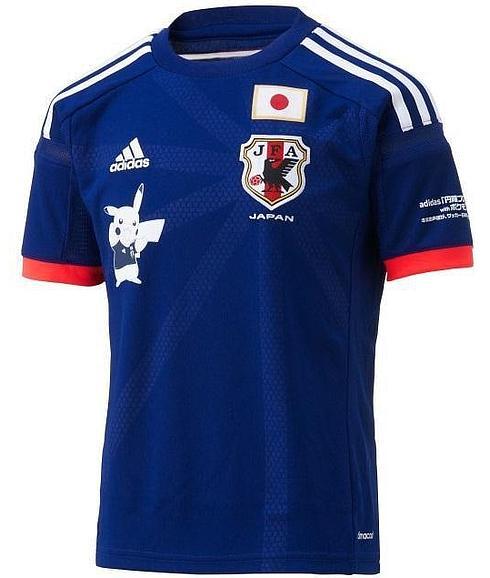 Pikachu, en la camiseta de la selección japonesa de fútbol.