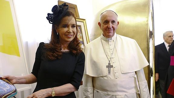 La presidenta argentina Cristina Fernández visita al papa Francisco 