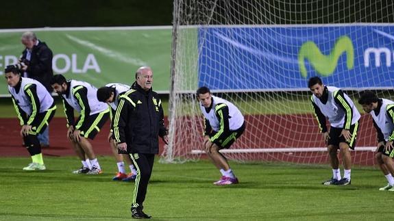 Del Bosque, en un entrenamiento de la selección. 