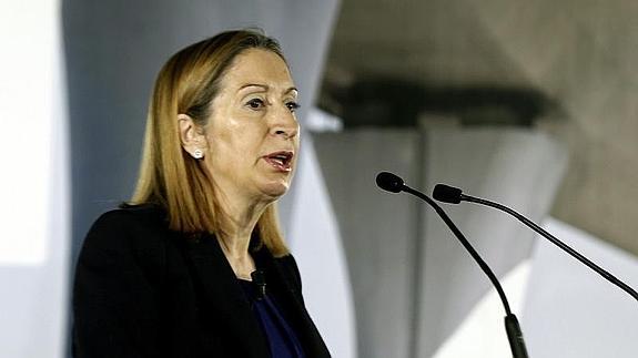 La ministra de Fomento, Ana Pastor. 