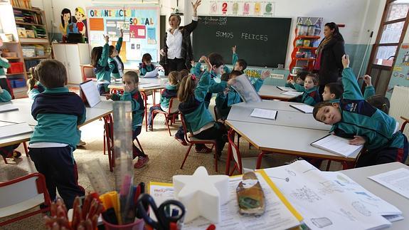 Alumnos del colegio Santa Ana de La Pobla Llarga de Valencia.