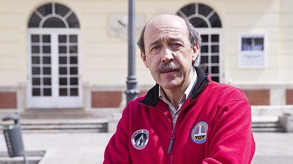 El portavoz de la Federación Andaluza de Espeleología (FAE), José Enrique Sánchez.