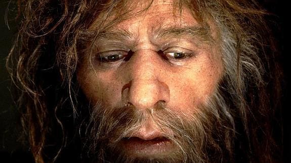Reproducción de un hombre de Neanderthal.