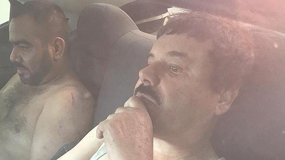 Primera imagen de Joaquín 'El Chapo' Guzmán tras su captura.