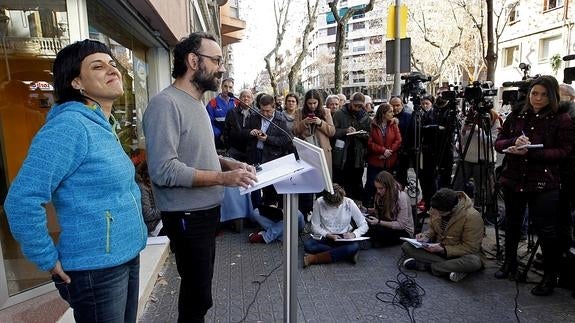 Anna Gabriel y Benet Salellas.