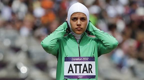 Sarah Attar, primera atleta saudí que participó en unos Juegos Olímpicos. 